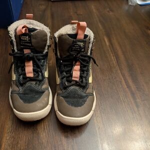 Vans Kids High-Top Boots - Brown and Black